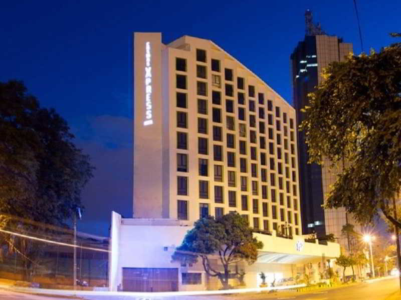 Hotel Cosmos كالي المظهر الخارجي الصورة